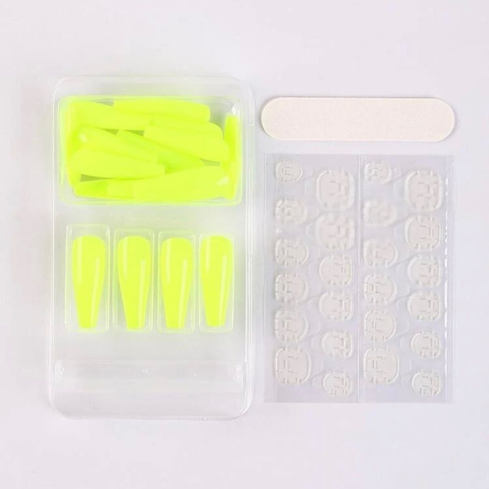 24 Piece Press On Nail Set - Picture 2 of 3